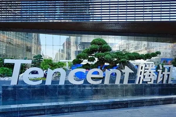 宏企拍、齐秒斋至迅游拍游戏交易平台被骗超过15,000，游戏平台名称每天更换一次?